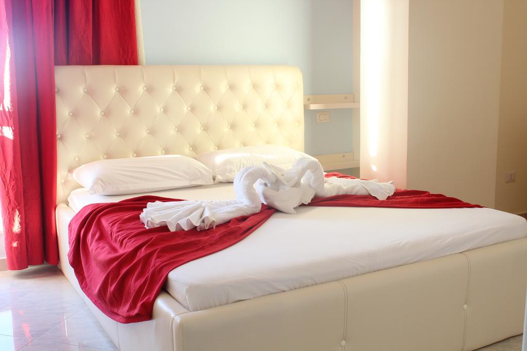 Garden Hotel Radhimë