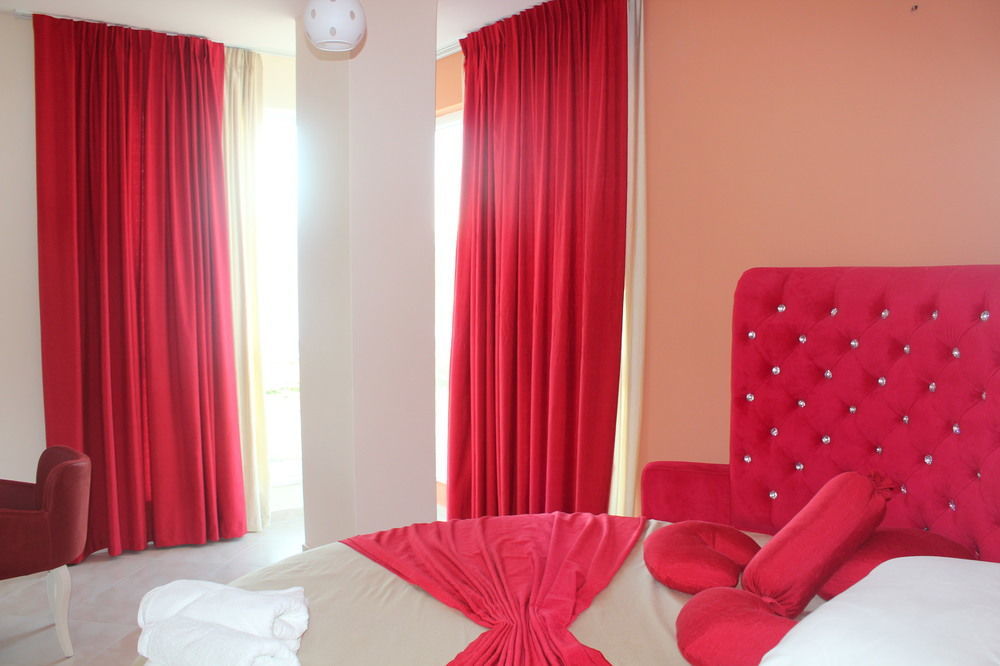 Garden Hotel
